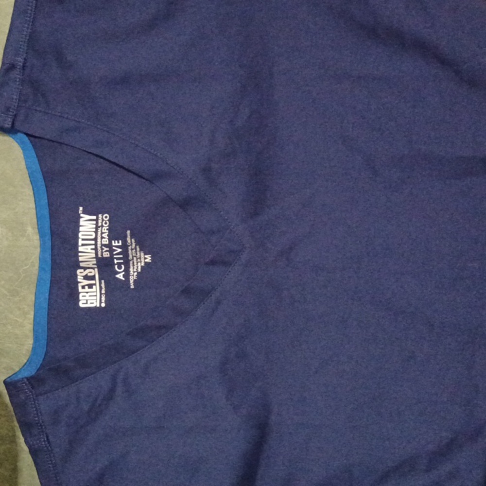 Gray's Anatomy active wear scrub.
